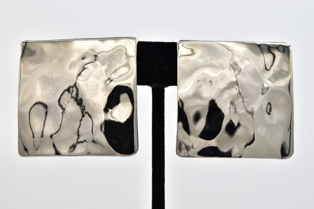 Vintage NOS Chunky Silver Hammered Square Clip On Earrings Large Geometric A29